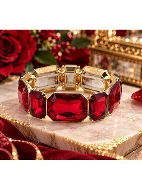 Ruby Red Faceted Glass Statement Stretch Bracelet Gold Tone Chunky 6.5"